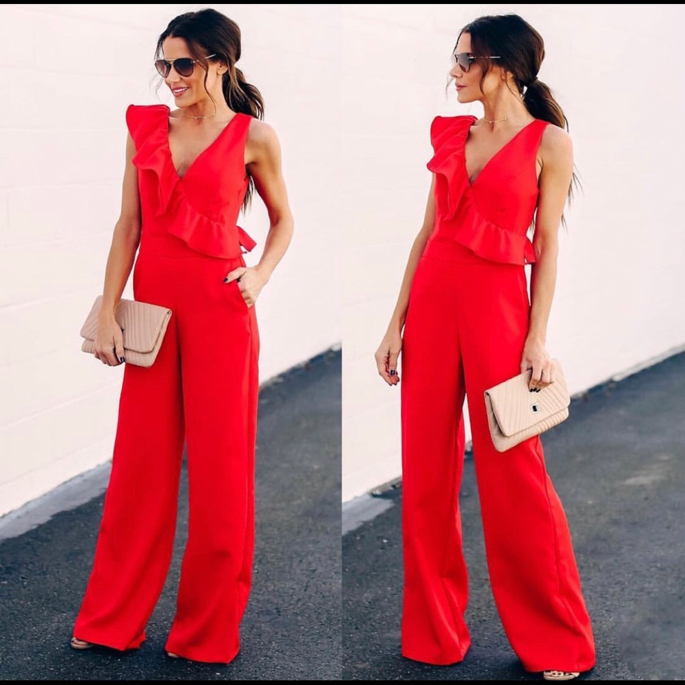 Vici Red jumpsuit w/pockets NEW